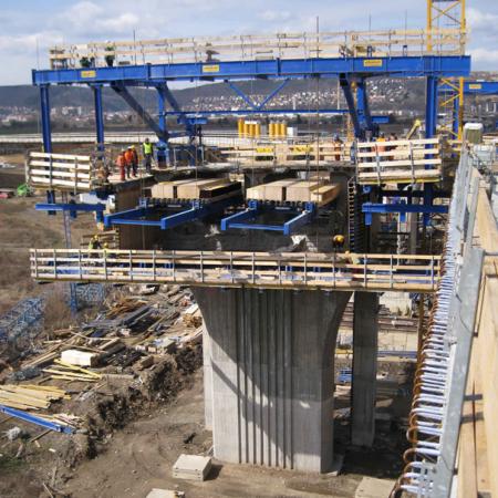 Moldva feletti híd Prágában