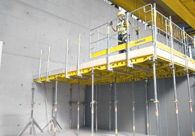 Rækværk fra Doka endesikringssystem XP - Daekforskalling Dokadek 30