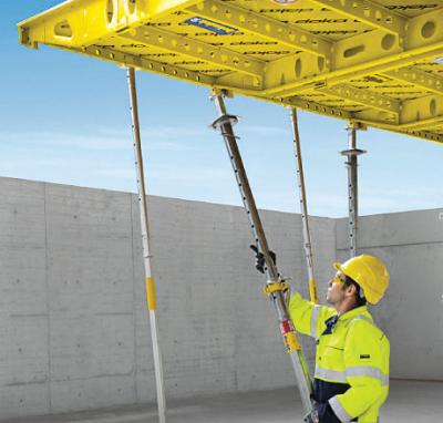 Montering af stålrørsstøtten - Daekforskalling Dokadek 30