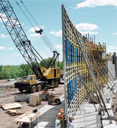 Wall Formwork Framax Xlife used as circular formwork