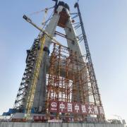 
<br />
V Číne prebiehajú práce na najväčšom zavesenom moste na svete, na riečnom moste Šanghaj-Nantong Yangtze.
<br />

<br />

<br />

<br />
Foto: Shanghai-Nantong Yangtze River Bridge_1.jpg
<br />
Copyright: Doka
<br />

<br />
