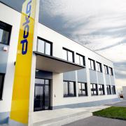 Das Bürogebäude der neuen Doka-Niederlassung W/NÖ/Bgld. in Stetten.
<br />
Foto: Doka