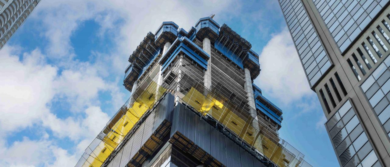 Doka helps raise Toronto's newest landmark