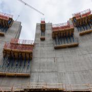 Premiere for Dam formwork D35: the new Doka standard system is used for the first time during construction of the barrage “Dam Sarvsfossen” in Norway.