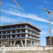 Doka-debnenie pri výstavbe Slnečnice Nad mestom 
<br />
