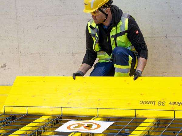 Sicherheit bei Deckenschalungen